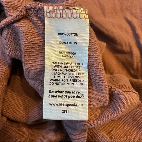 Life is Good Men’s Burgundy I’m not old I’m classic Shirt size Large - Picture 7 of 7